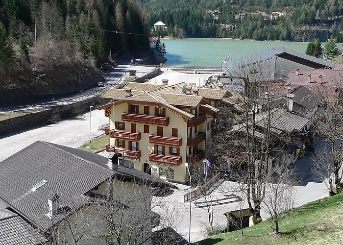 Casa Nevexenne & La Casa Di Blek Alleghe