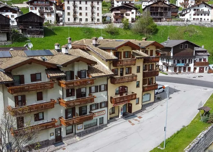 Casa Nevexenne & La Casa Di Blek Alleghe